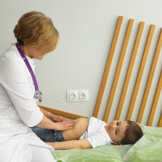 ЕСЛИ У РЕБЁНКА БОЛИТ ЖИВОТ…